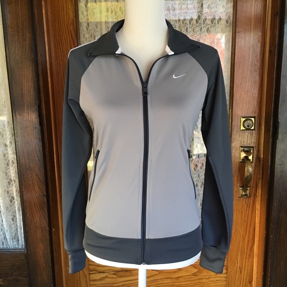 Nike The Athletic Department zip up hoodie jacket - Picture 2 of 7